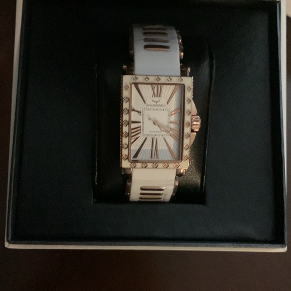 Aqua Swiss Grace silicon strap Diamond Watch - Picture 2 of 2